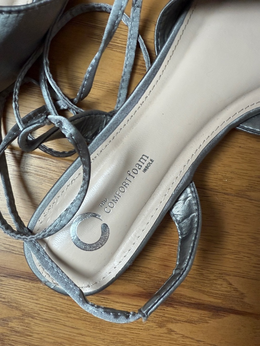 Journee Theia Ankle-Tie Pointed Flat Shoes - Silver, Size 9 - Picture 3 of 4